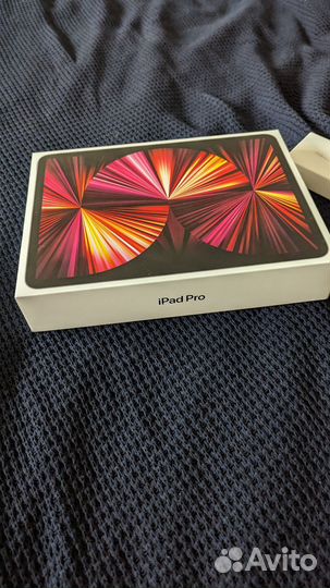Коробка от iPad pro