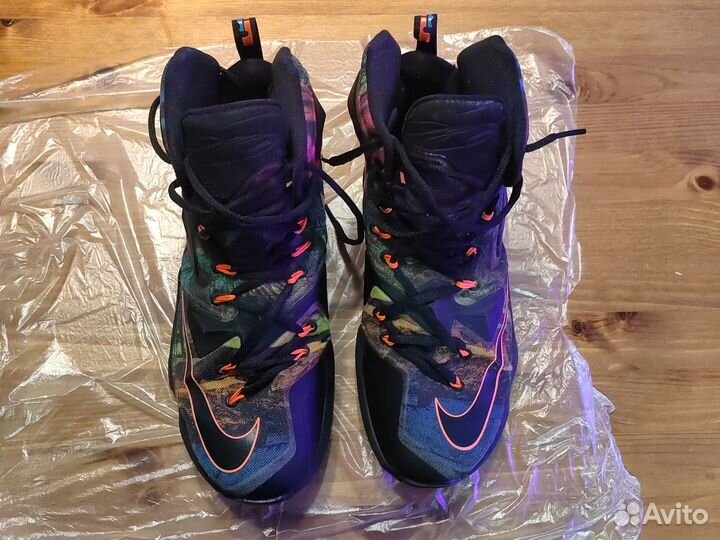 Кроссовки Nike LeBron 13 EP Akronite