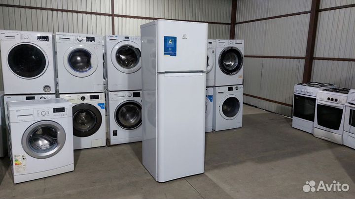 Холодильник бу Индезит. Доставка. Гарантия