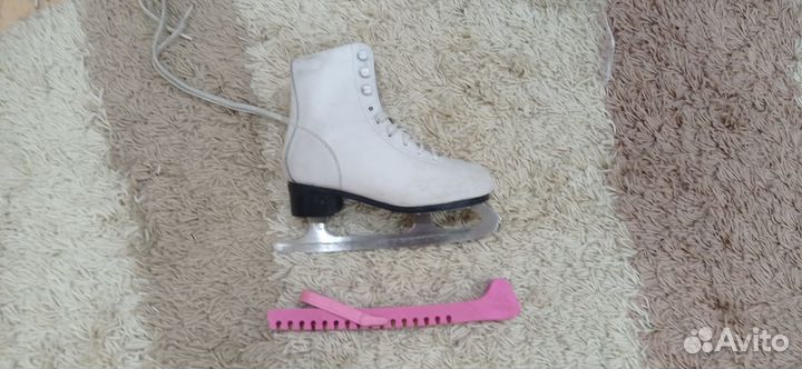 Коньки фигурные детские