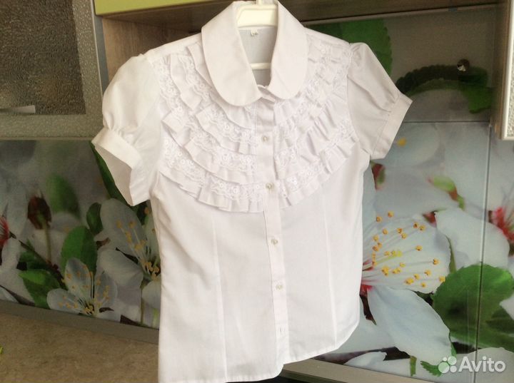 Школьная блузка 140см