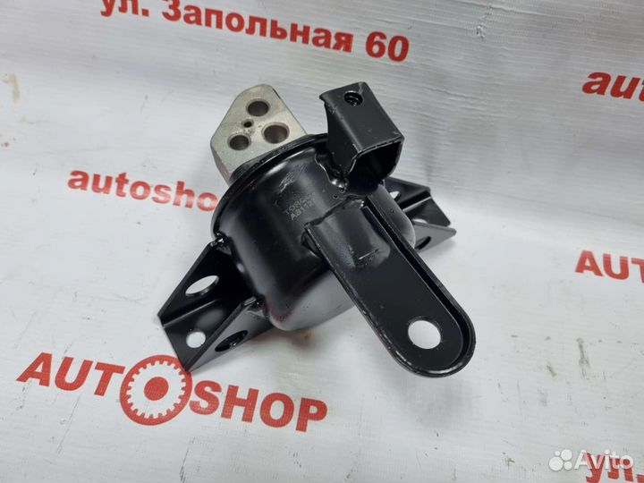 Подушка двигателя правая Chevrolet Spark