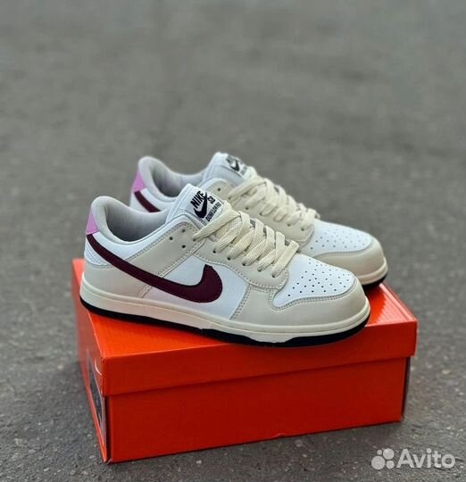 Кроссовки Nike SB dunk low pro