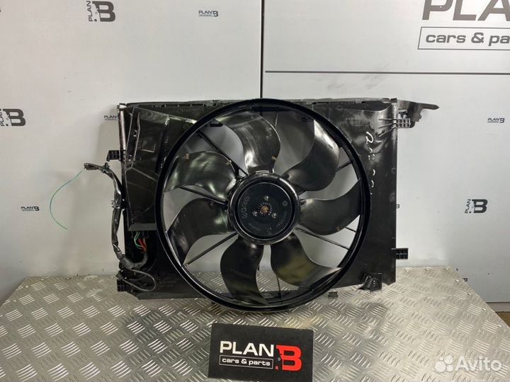 Вентилятор охлаждения радиатора Mercedes-Benz C
