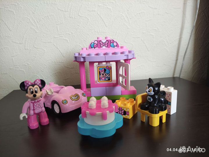 Lego duplo день рождения Минни