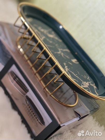 Тортница, ваза, блюдо с подставкой