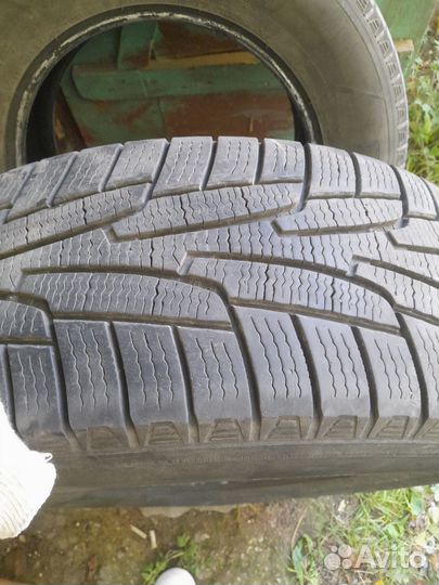 Kumho I'Zen KW31 235/65 R17