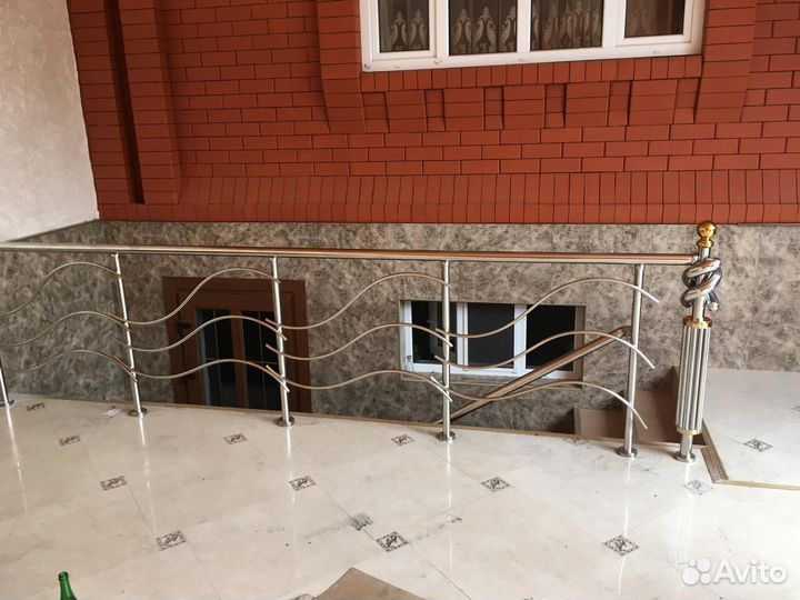 Стеклянные перила