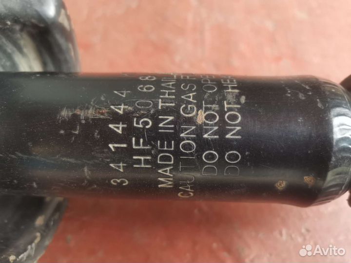 Стойки амортизатора Митсубиси Лансер Х