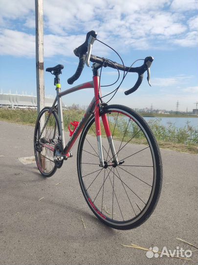 Шоссейный велосипед Format 2212