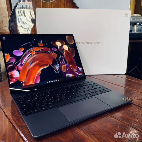 Ноутбук Huawei MateBook 13 AMD Ryzen 7 HN-W29R