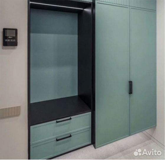 Прихожая на заказ собственного производства