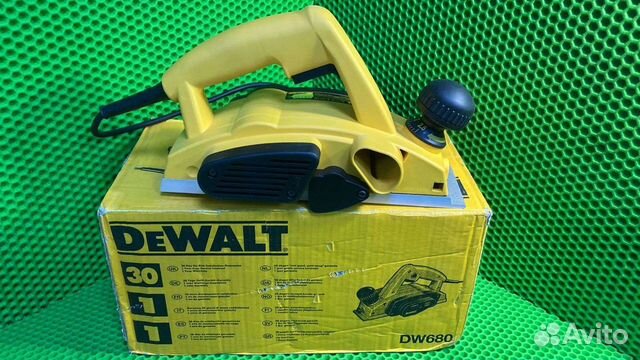 Рубанок dewalt