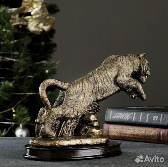 Статуэтка Тигр