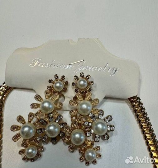 Бижутерия пакетом новая