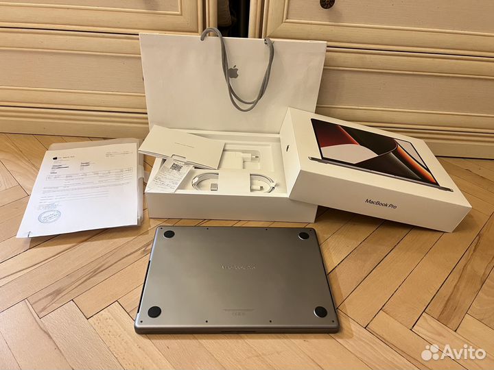 MacBook Pro 14 M1 Max 64Gb 1Tb в идеале