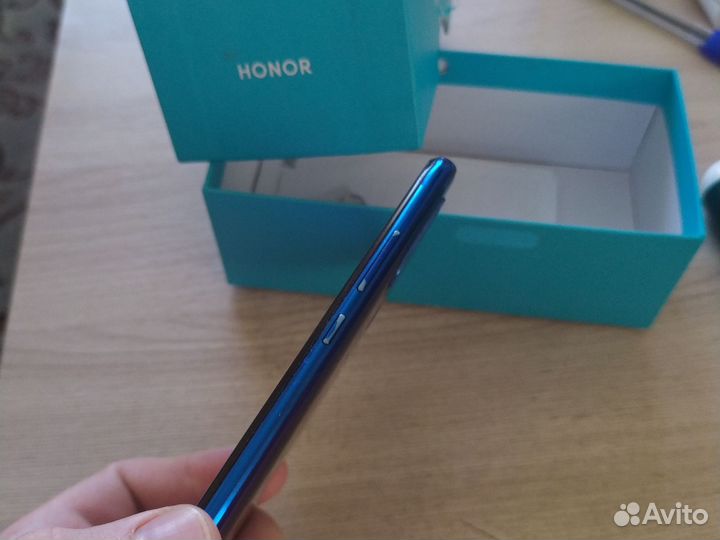 HONOR 10i, 4/128 ГБ