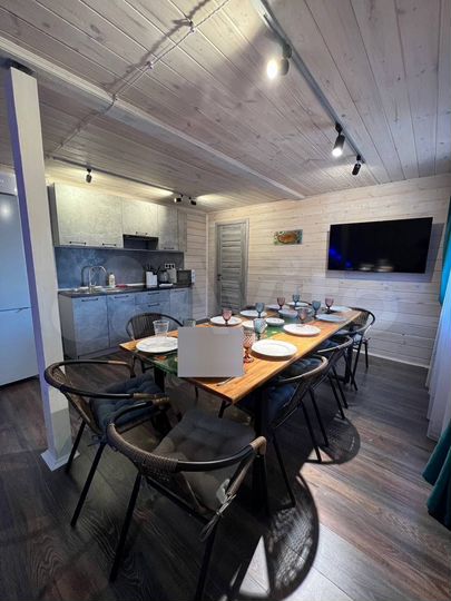 Коттедж 180 м² на участке 3 сот.