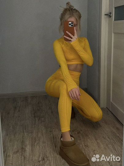 Костюм для фитнеса