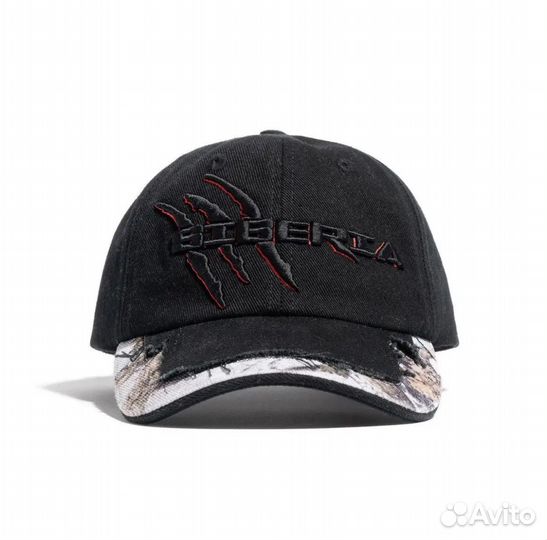 На руках Siberiahills raptor hat