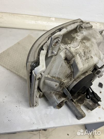 Фары isuzu NQR 90