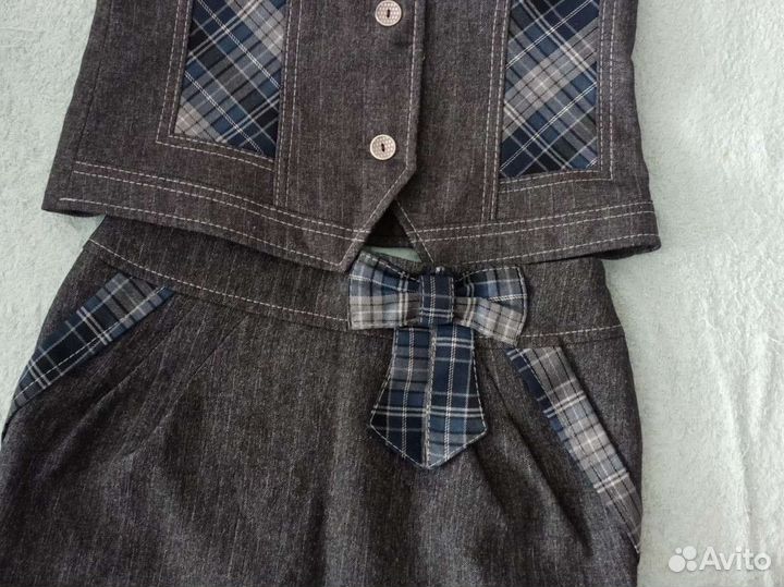 Школьная форма для девочки. серо-голубая