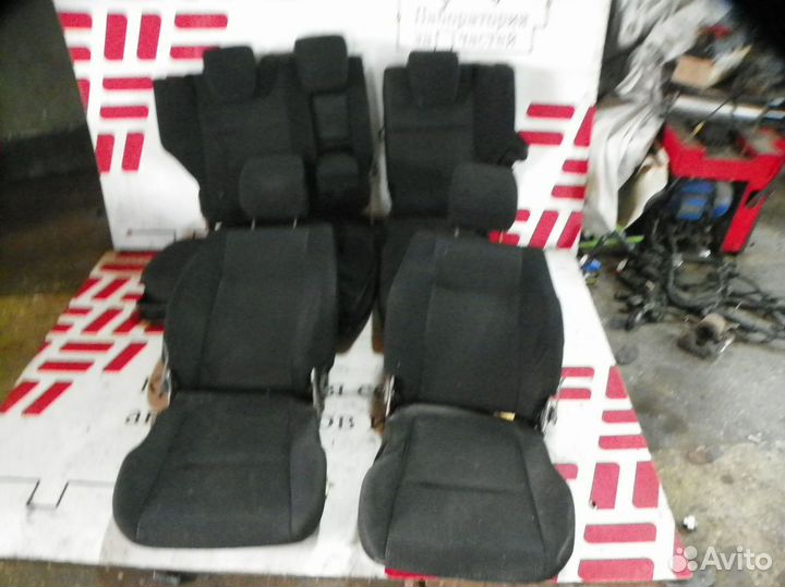 Сиденье салонное Suzuki Grand Vitara