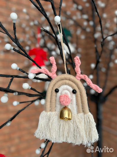 Новогодние игрушки