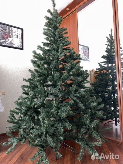 Ель искуственная новогодняя 210 см