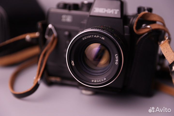 Плёночный фотоаппарат Зенит 19, Зенитар-М 1,7/50