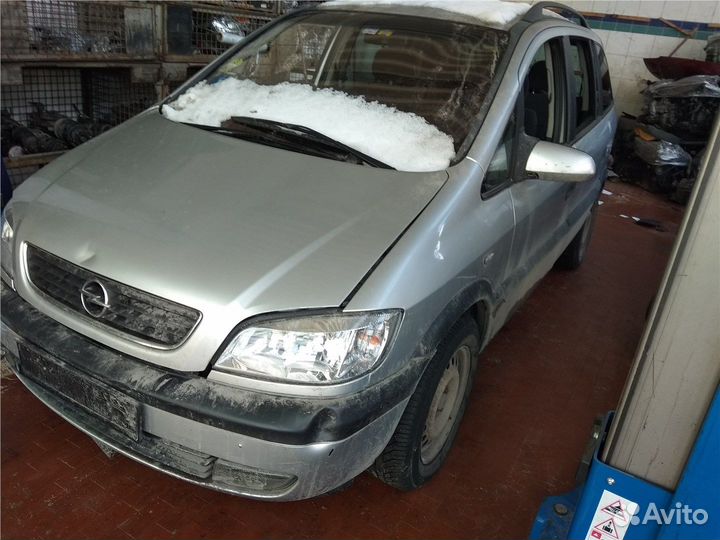 Разбор на запчасти Opel Zafira A