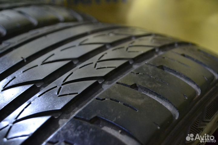 Minerva F105 215/45 R17