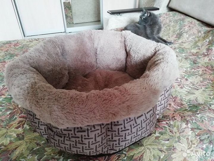 Домик лежанка для кошки