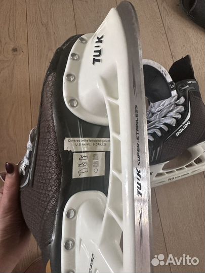 Коньки хоккейные Bauer supreme р-р 38.5