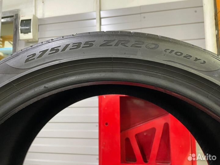 Pirelli P Zero 275/35 R20 и 285/35 R20 102Y