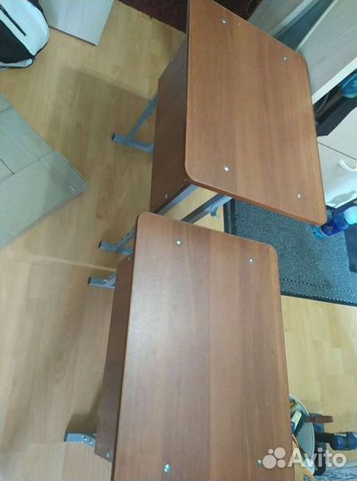 Парта школьная (ростовая)
