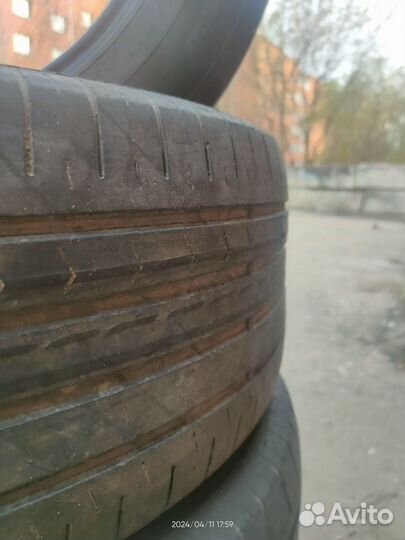 Continental ContiPremiumContact 5 225/60 R17 99V