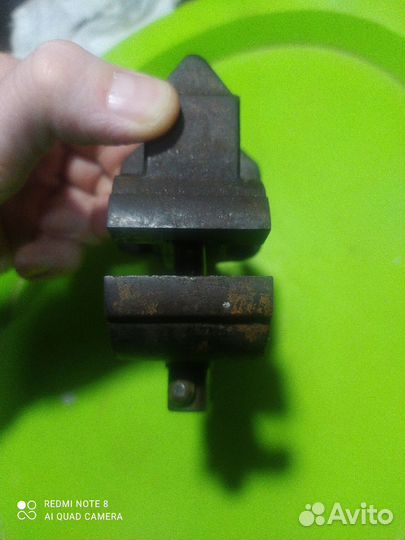 Тиски слесарные СССР