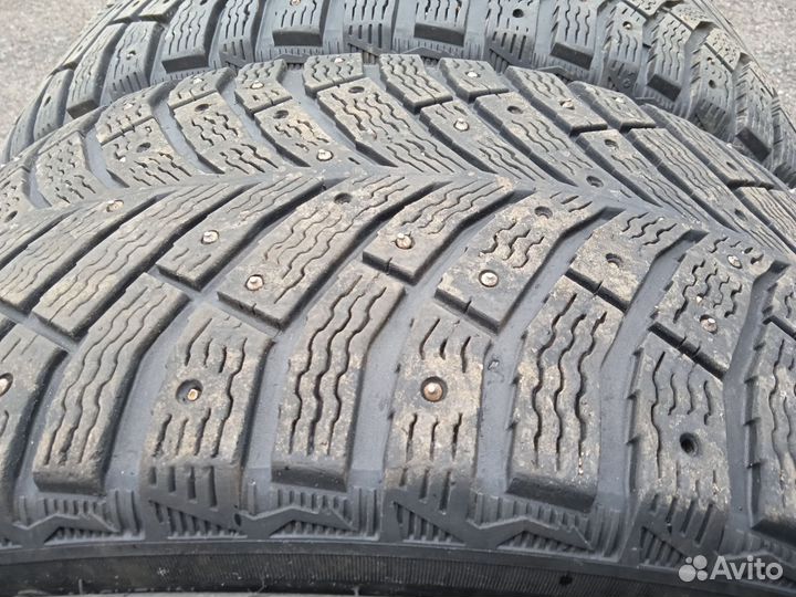 Michelin X-Ice North 4 235/45 R18 98T