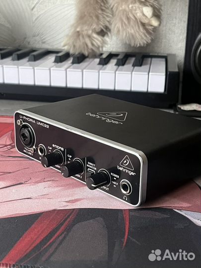 Аудиокарта behringer umc22
