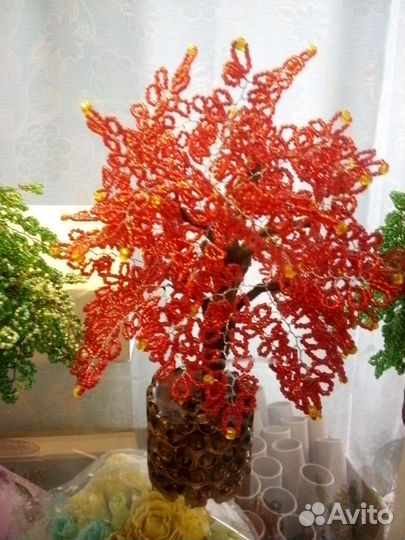 Деревья из бисера