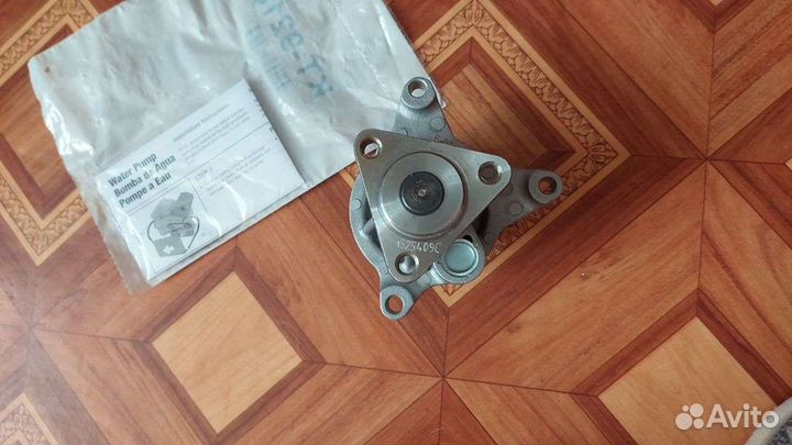 Помпа ford focus 2