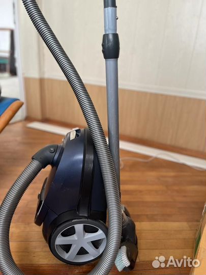 Пылесос Philips