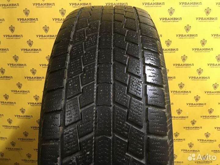 Hankook Nordik IS RW08 235/60 R18 103T