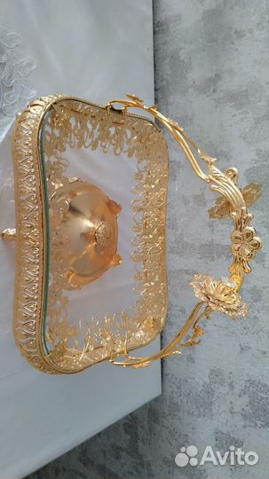 Ваза для фруктов на ножке стекло