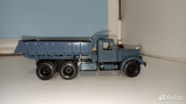 Яаз-210Е SSM 1:43