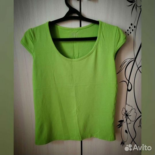 Футболка женская