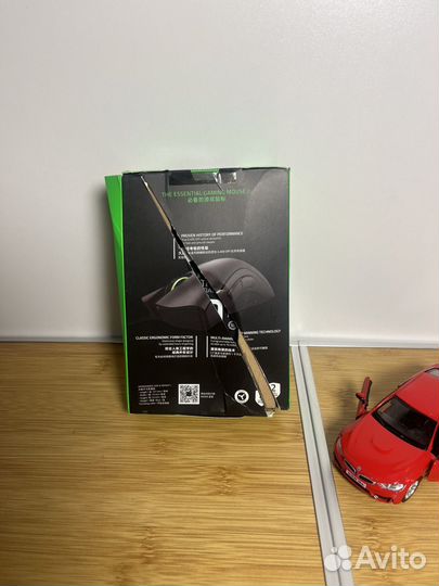 Мышь проводная Razer DeathAdder Essential