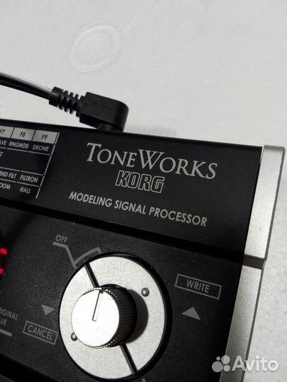 Гитарный Процессор эффектов korg tone works AX3G