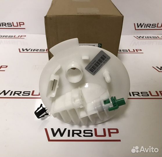 Фильтр топливный 4.2L / 5.0L land rover LR043420